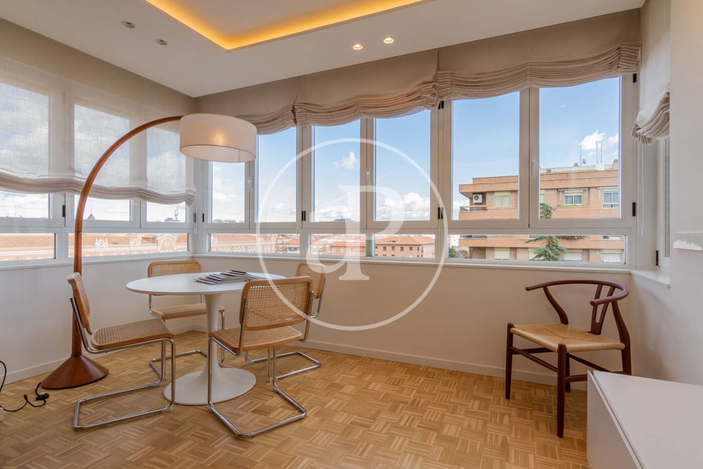 3 slaapkamer Appartement te huur in Madrid stad met garage - € 3.500 (Ref: 8770676)