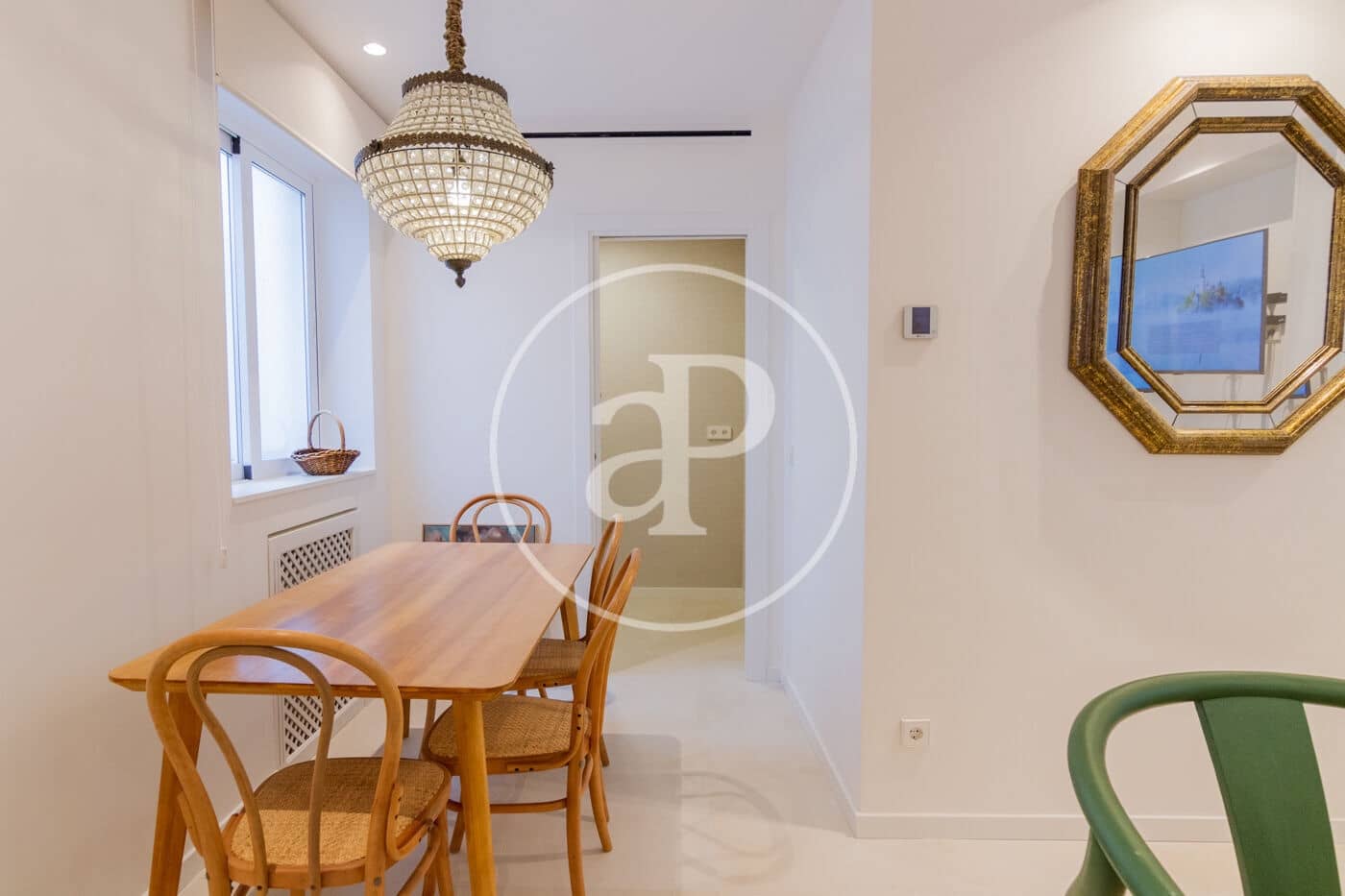 3 slaapkamer Appartement te huur in Madrid stad met garage - € 3.500 (Ref: 8770676)