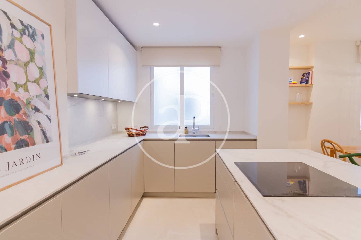 3 slaapkamer Appartement te huur in Madrid stad met garage - € 3.500 (Ref: 8770676)