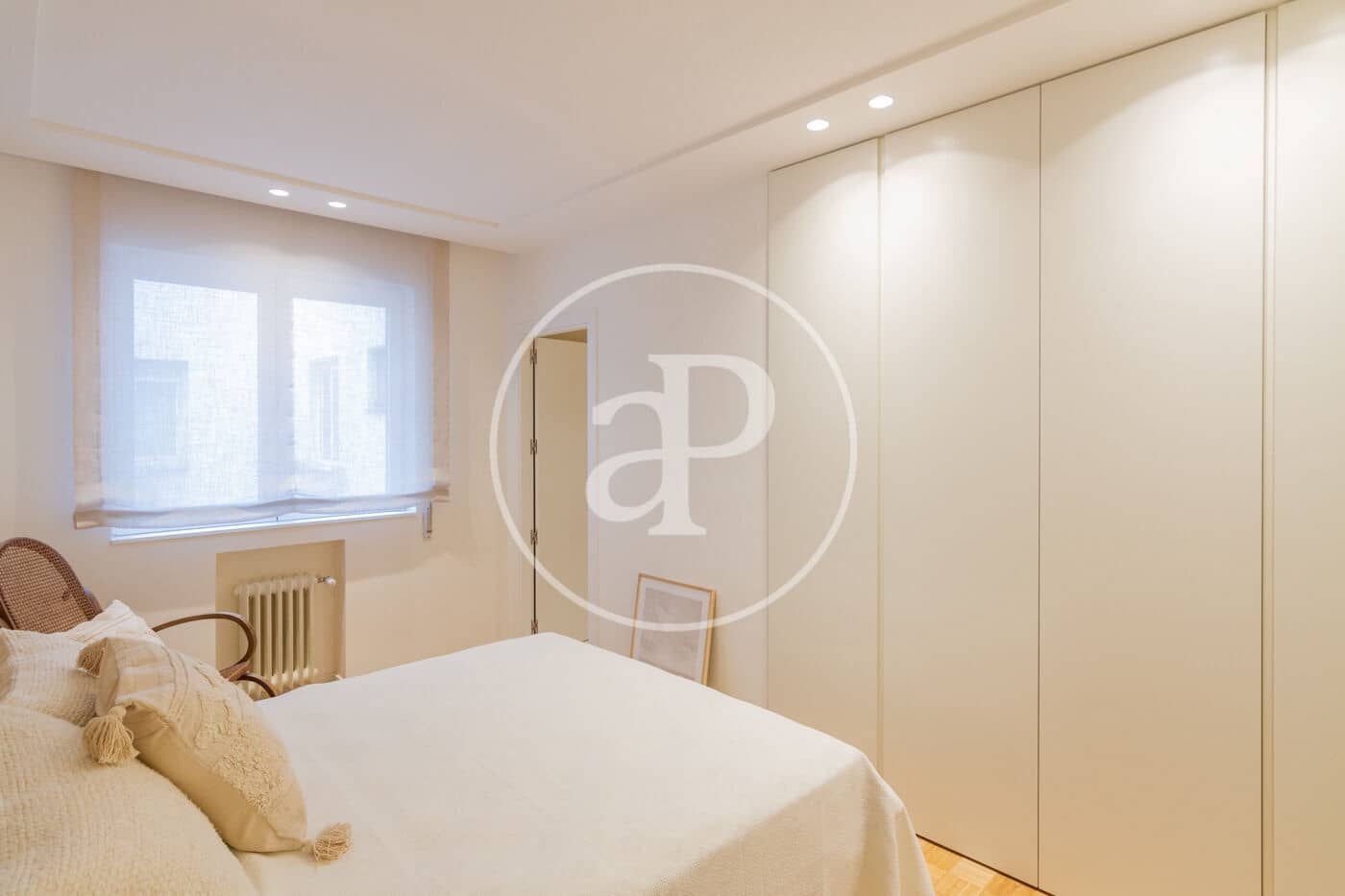 3 slaapkamer Appartement te huur in Madrid stad met garage - € 3.500 (Ref: 8770676)