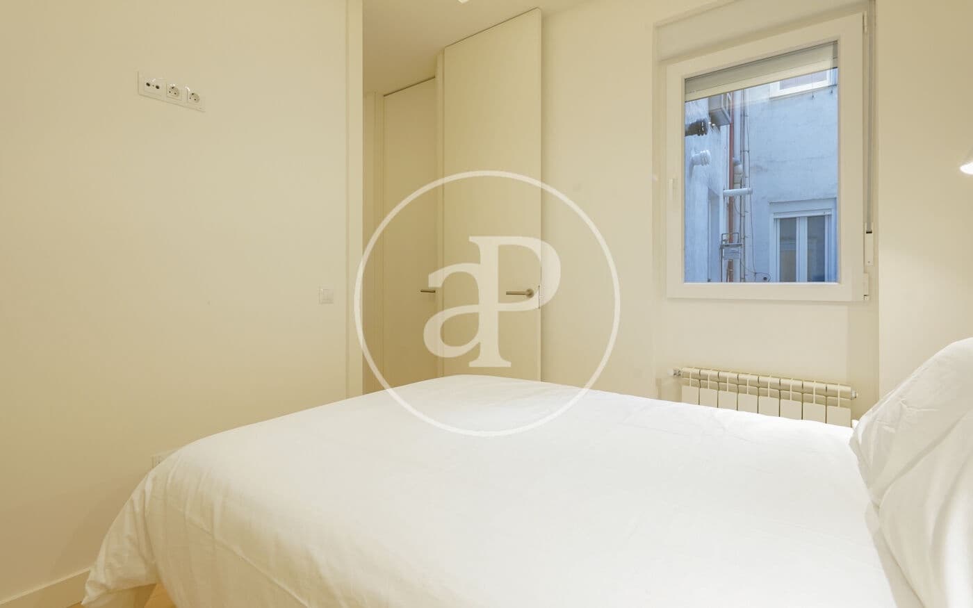 2 soverom Leilighet til leie i Madrid by - € 2 500 (Ref: 8770679)