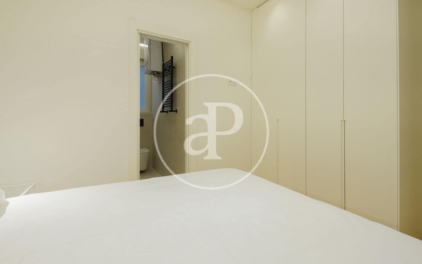 2 soverom Leilighet til leie i Madrid by - € 2 500 (Ref: 8770679)