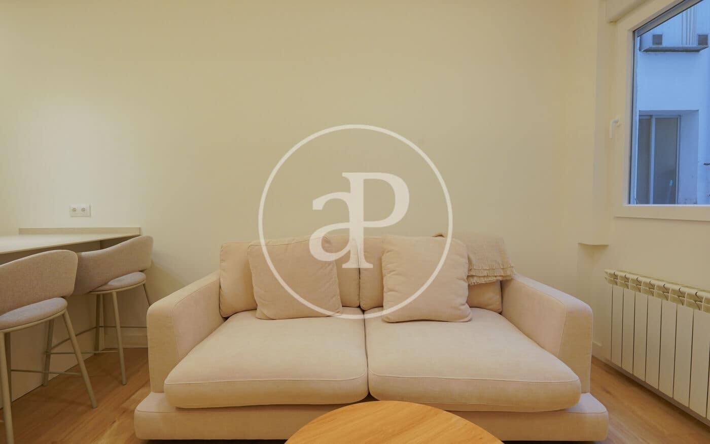 2 soverom Leilighet til leie i Madrid by - € 2 500 (Ref: 8770679)