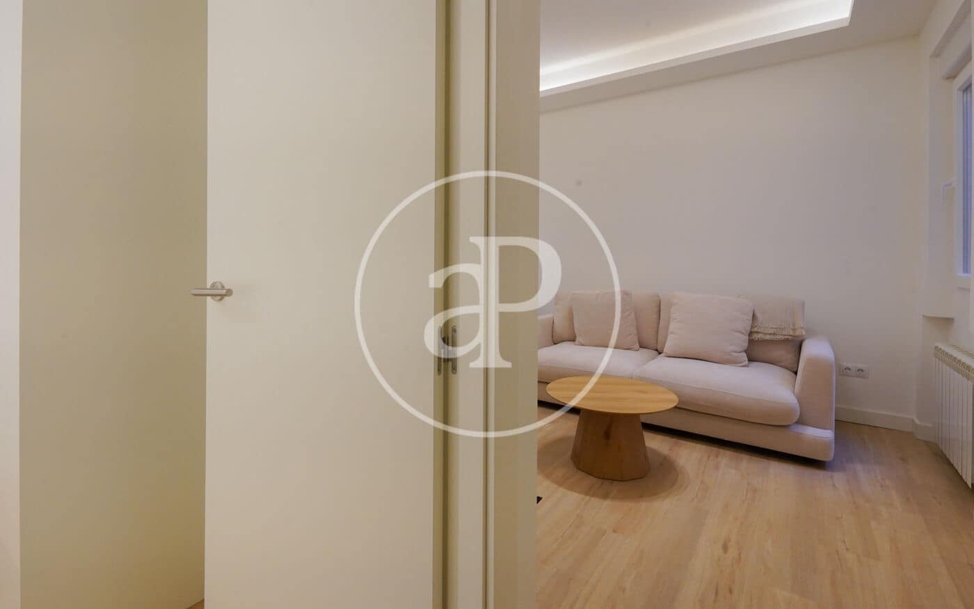 2 soverom Leilighet til leie i Madrid by - € 2 500 (Ref: 8770679)