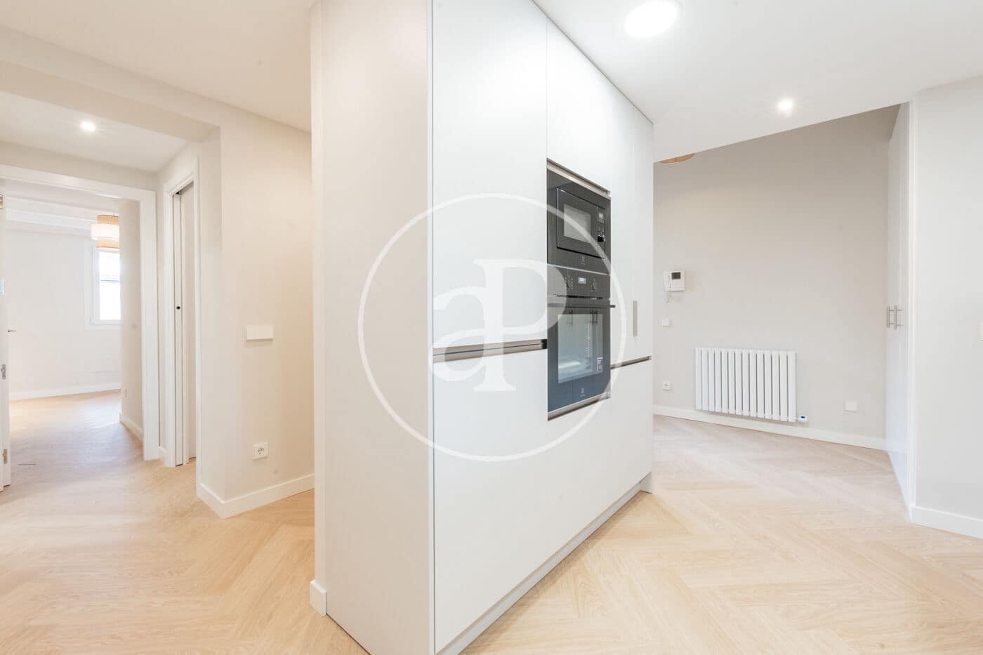 2 soveværelse Lejlighed til salg i Madrid by - € 1.060.000 (Ref: 8772815)