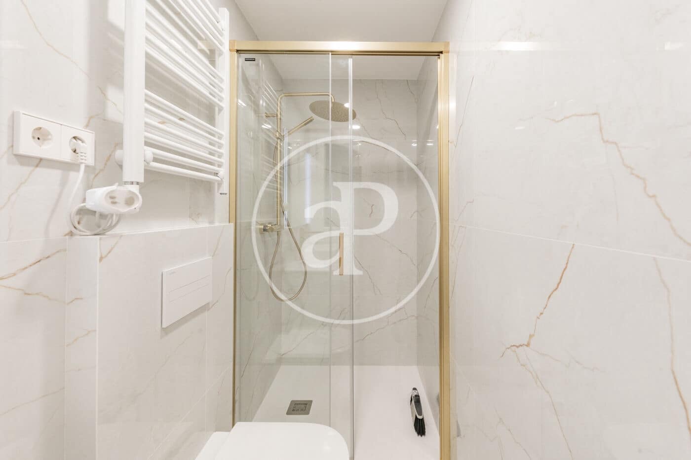 2 soveværelse Lejlighed til salg i Madrid by - € 1.060.000 (Ref: 8772815)