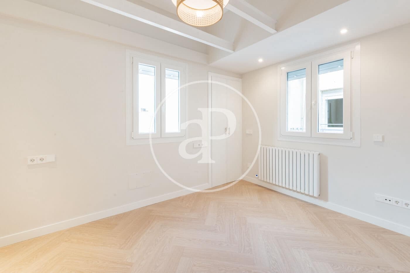 2 soveværelse Lejlighed til salg i Madrid by - € 1.060.000 (Ref: 8772815)