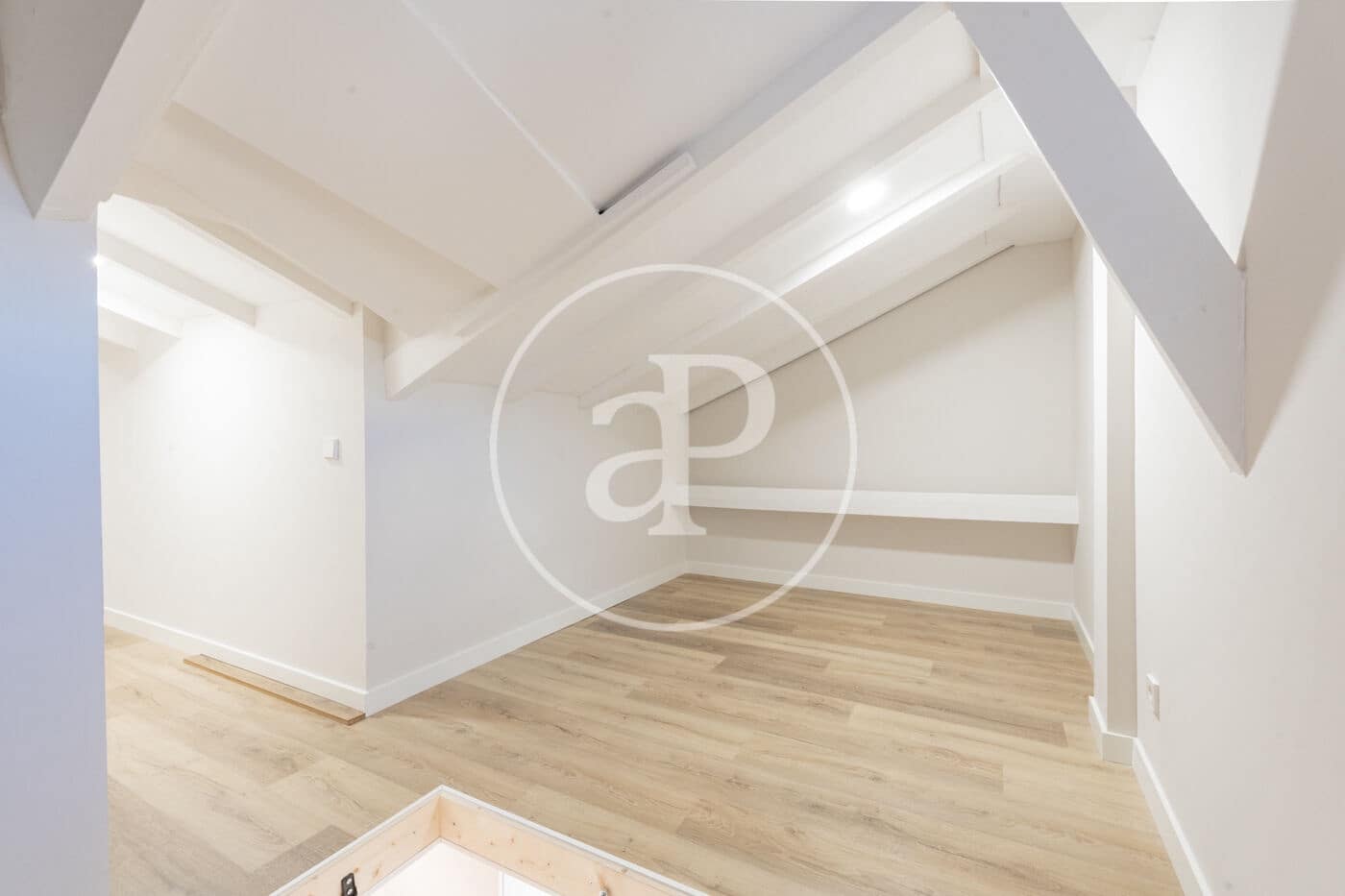 2 soveværelse Lejlighed til salg i Madrid by - € 1.060.000 (Ref: 8772815)