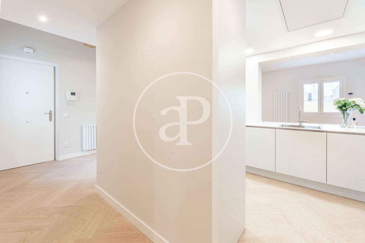 2 soveværelse Lejlighed til salg i Madrid by - € 1.060.000 (Ref: 8772815)