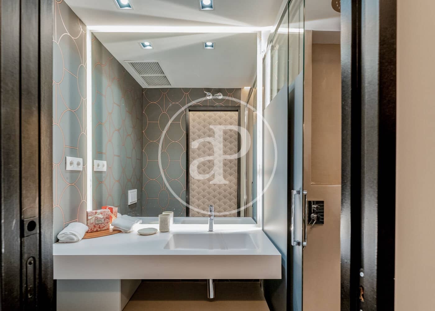 2 soveværelse Lejlighed til salg i Madrid by - € 1.180.000 (Ref: 8772820)