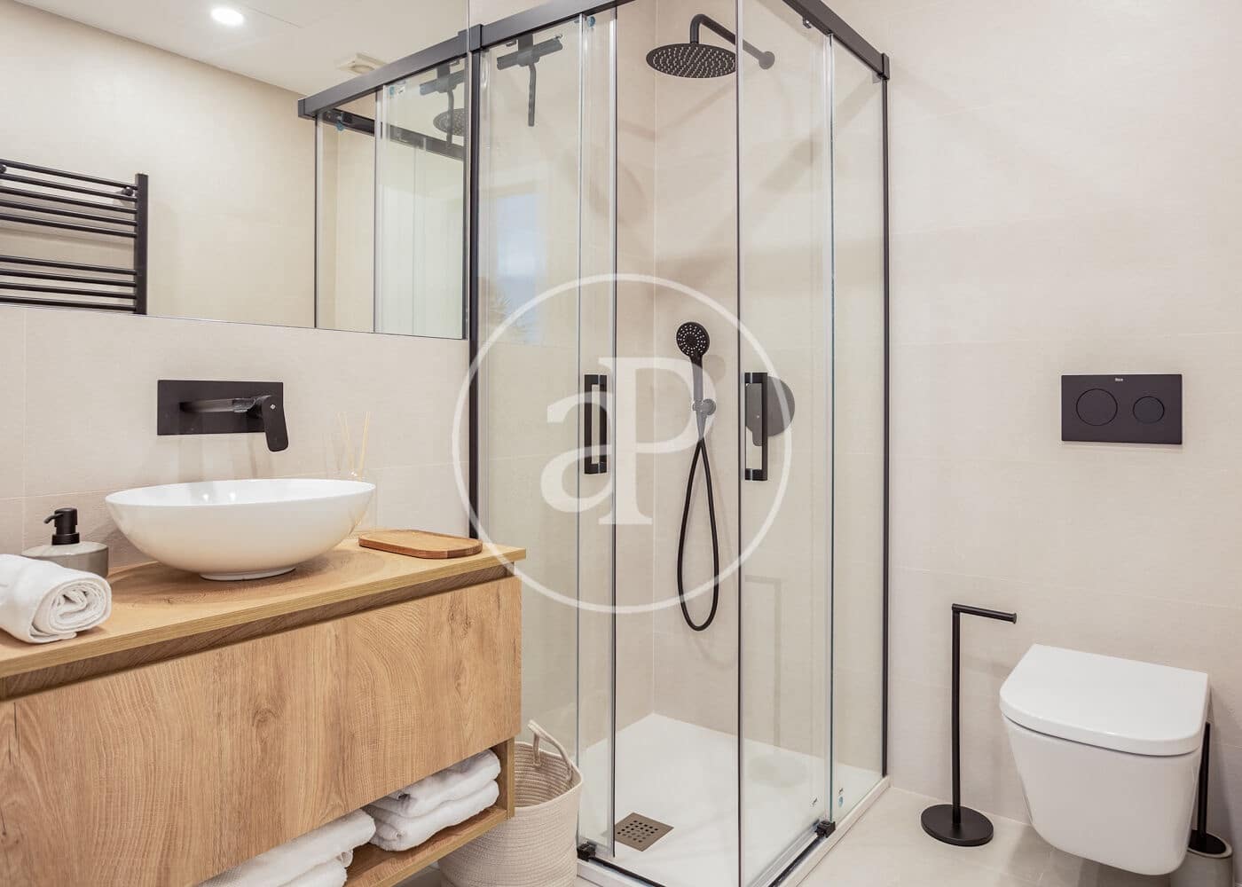 Appartement de 4 chambres à louer à Madrid ville - 6 200 € (Ref: 8772822)