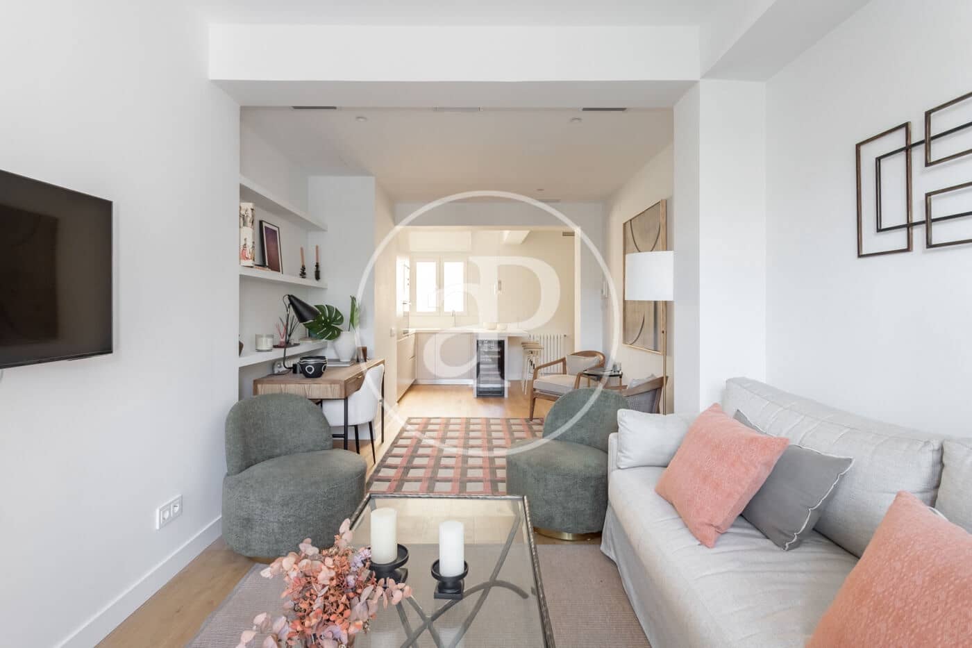 Appartement de 2 chambres à louer à Madrid ville - 6 000 € (Ref: 8778587)