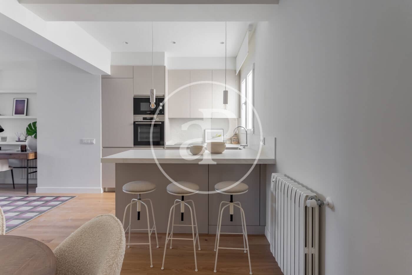 Appartement de 2 chambres à louer à Madrid ville - 6 000 € (Ref: 8778587)