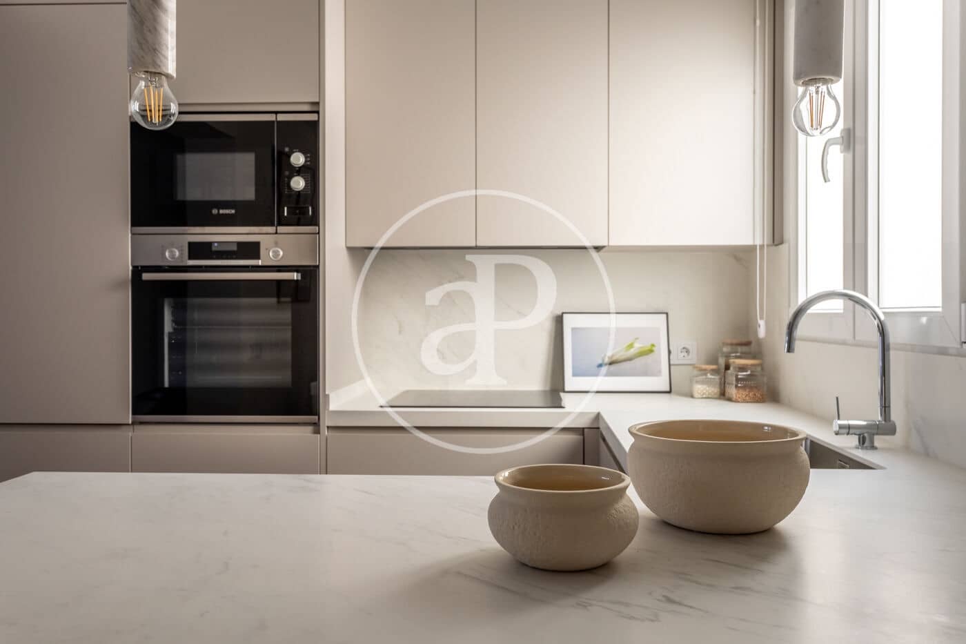 Appartement de 2 chambres à louer à Madrid ville - 6 000 € (Ref: 8778587)
