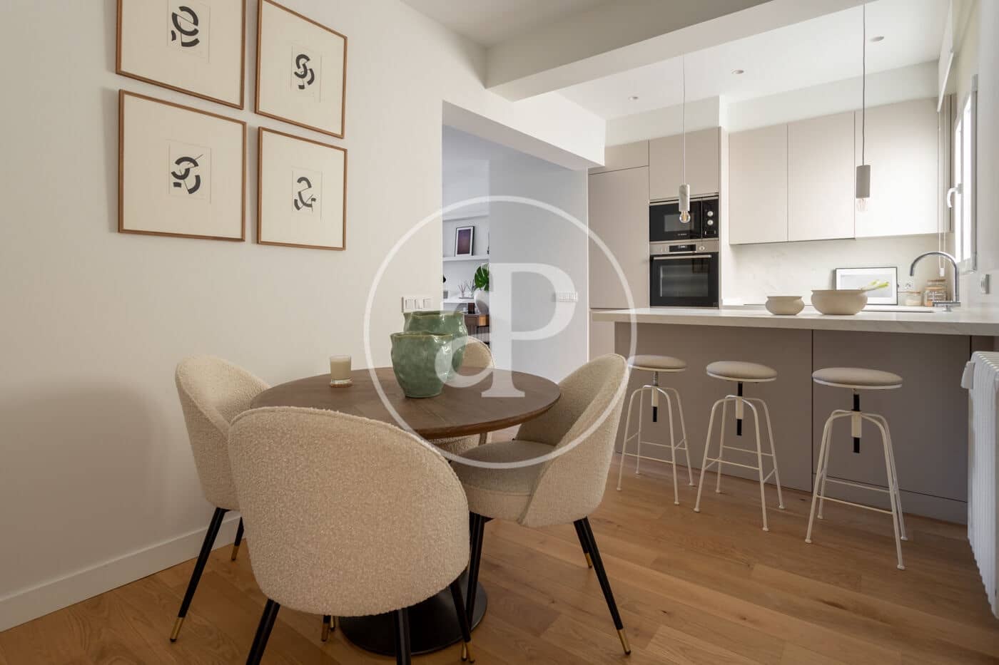 Appartement de 2 chambres à louer à Madrid ville - 6 000 € (Ref: 8778587)