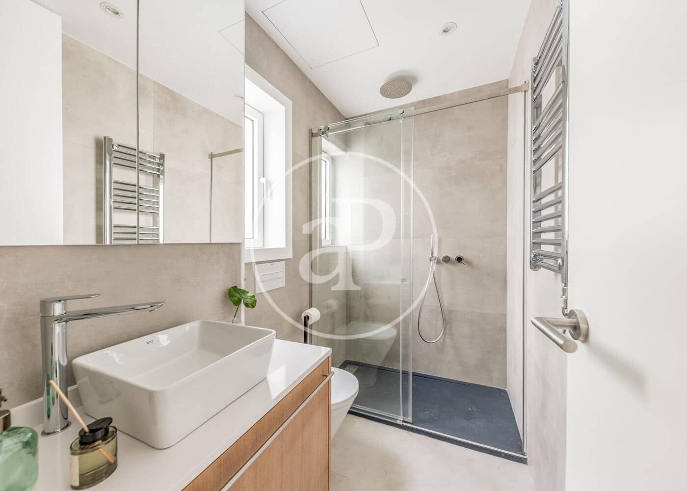 2 soverom Leilighet til leie i Madrid by - € 5 000 (Ref: 8778588)