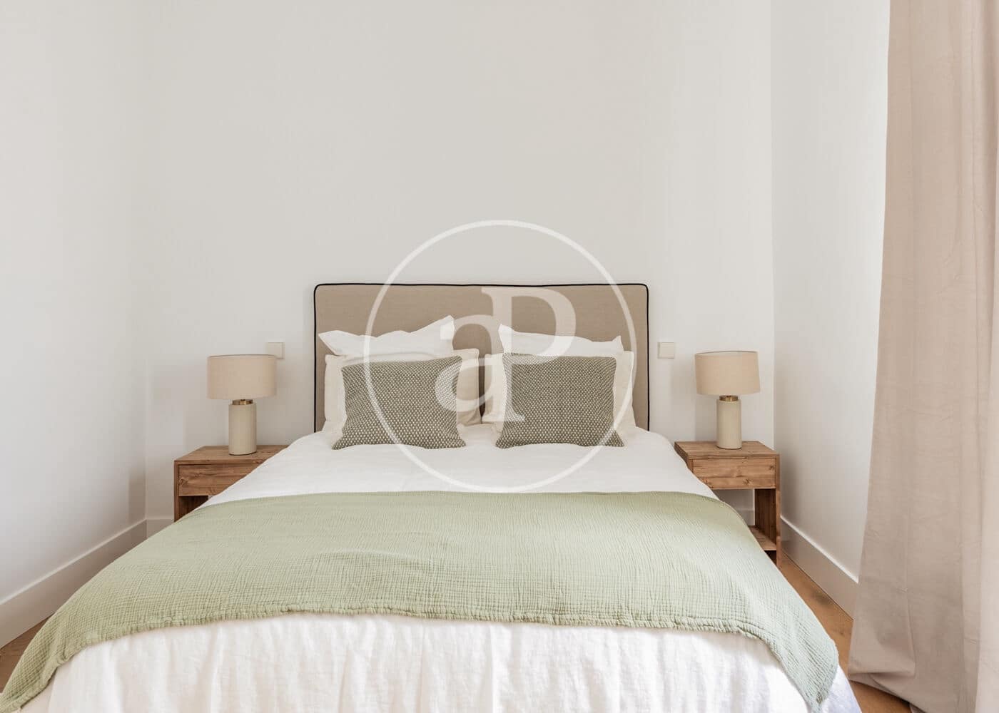 2 soverom Leilighet til leie i Madrid by - € 5 000 (Ref: 8778588)