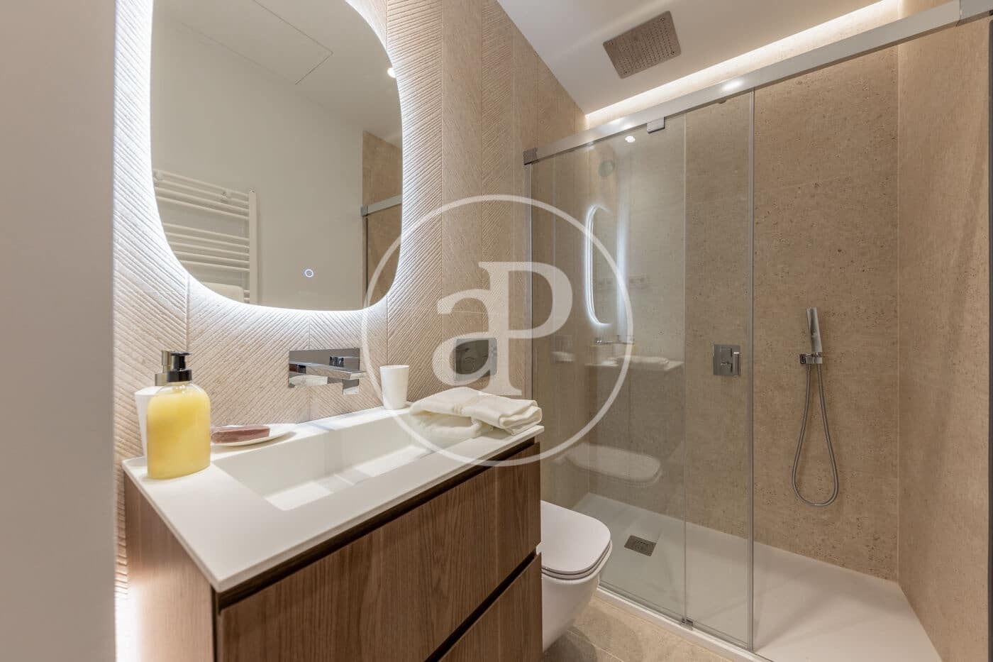 2 sypialnia Apartament do wynajęcia w Miasto Madryt - 5 700 € (Ref: 8781510)