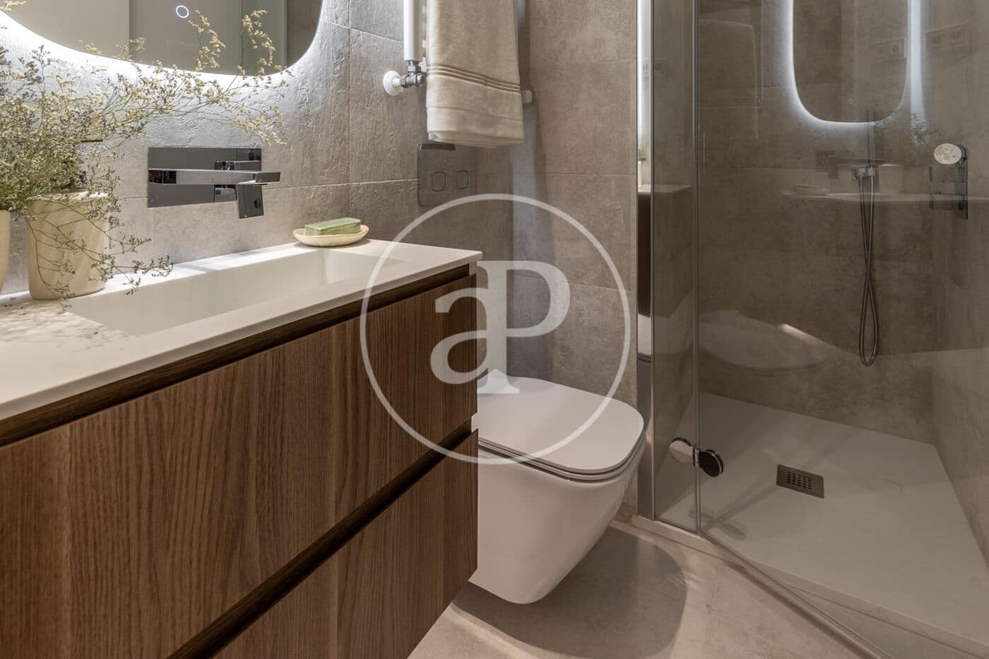 2 sypialnia Apartament do wynajęcia w Miasto Madryt - 5 700 € (Ref: 8781510)