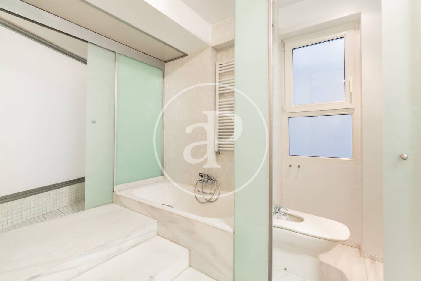 2 bedroom Apartment for rent in Madrid city - € 3,300 (Ref: 8781514)