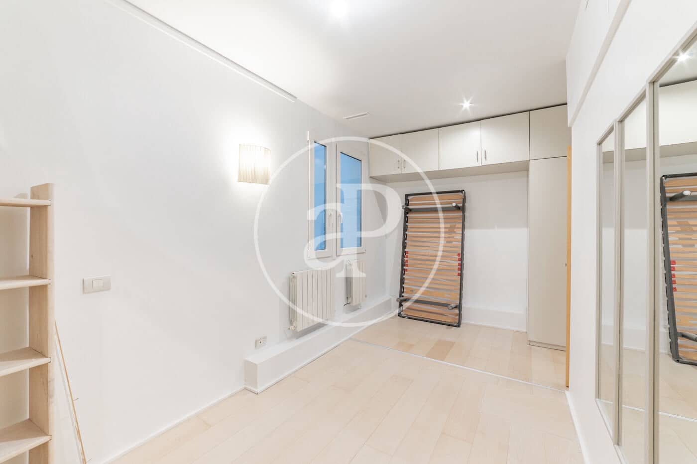 2 bedroom Apartment for rent in Madrid city - € 3,300 (Ref: 8781514)