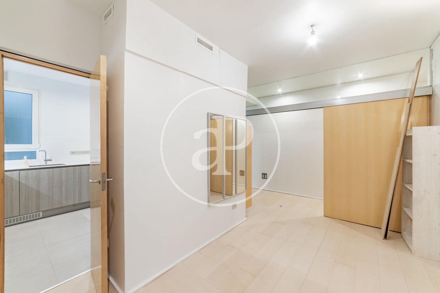 2 bedroom Apartment for rent in Madrid city - € 3,300 (Ref: 8781514)