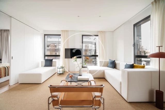 1 sovrum Lägenhet att hyra i Almagro, Madrid stad - 3 795 € (Ref: 8786469)