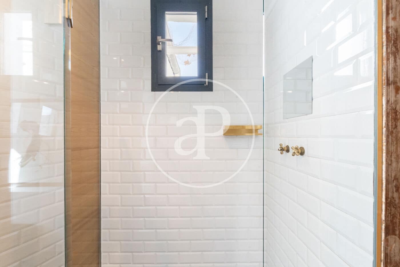 2 quarto Penthouse para arrendar em Madrid cidade - 3 500 € (Ref: 8789552)