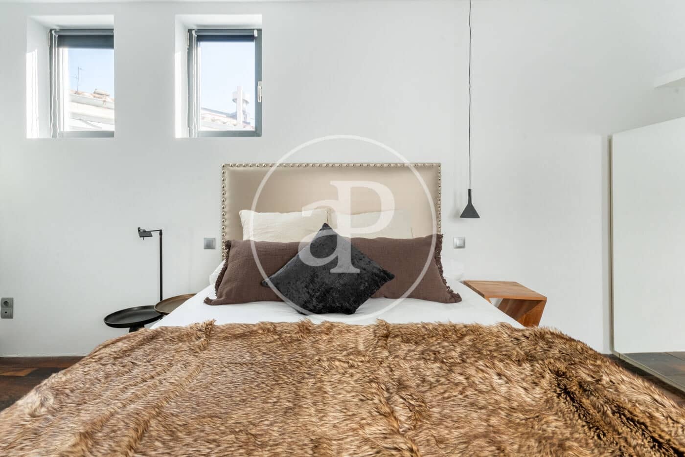 2 quarto Penthouse para arrendar em Madrid cidade - 3 500 € (Ref: 8789552)