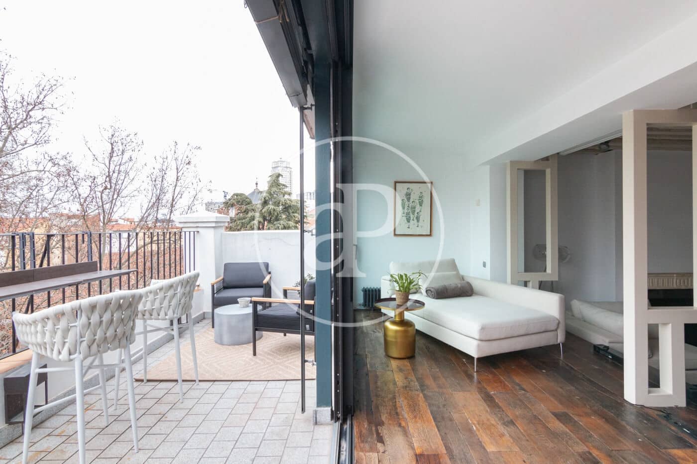 2 quarto Penthouse para arrendar em Madrid cidade - 3 500 € (Ref: 8789552)