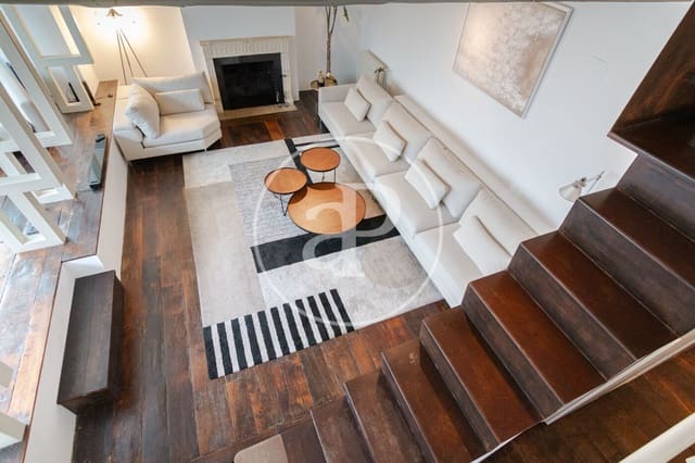 2 quarto Penthouse para arrendar em Palacio, Madrid cidade - 3 500 € (Ref: 8789552)