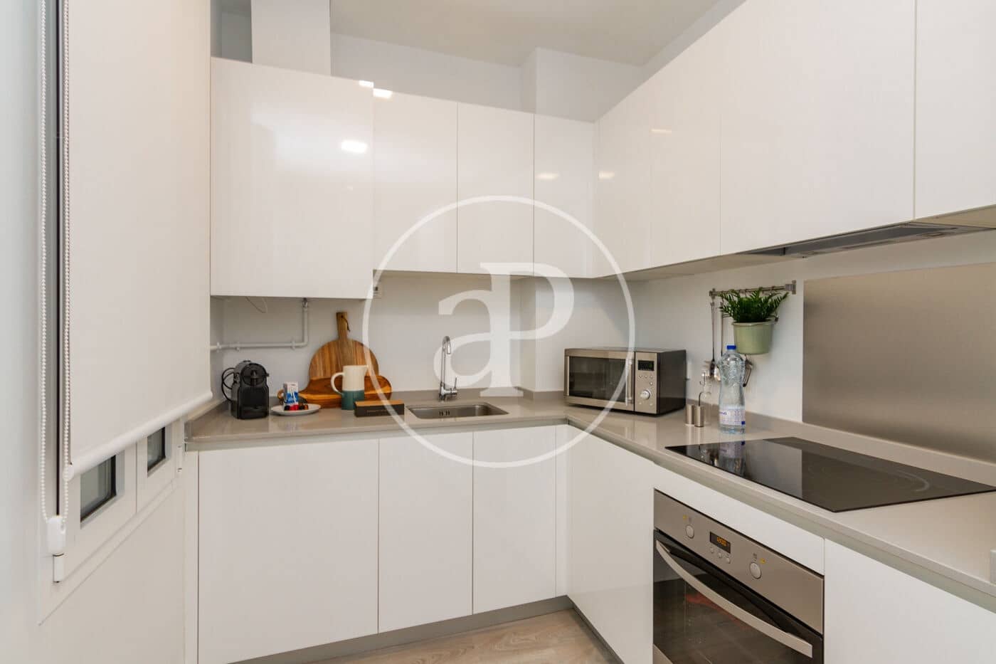 1 slaapkamer Appartement te huur in Madrid stad - € 1.650 (Ref: 8789555)