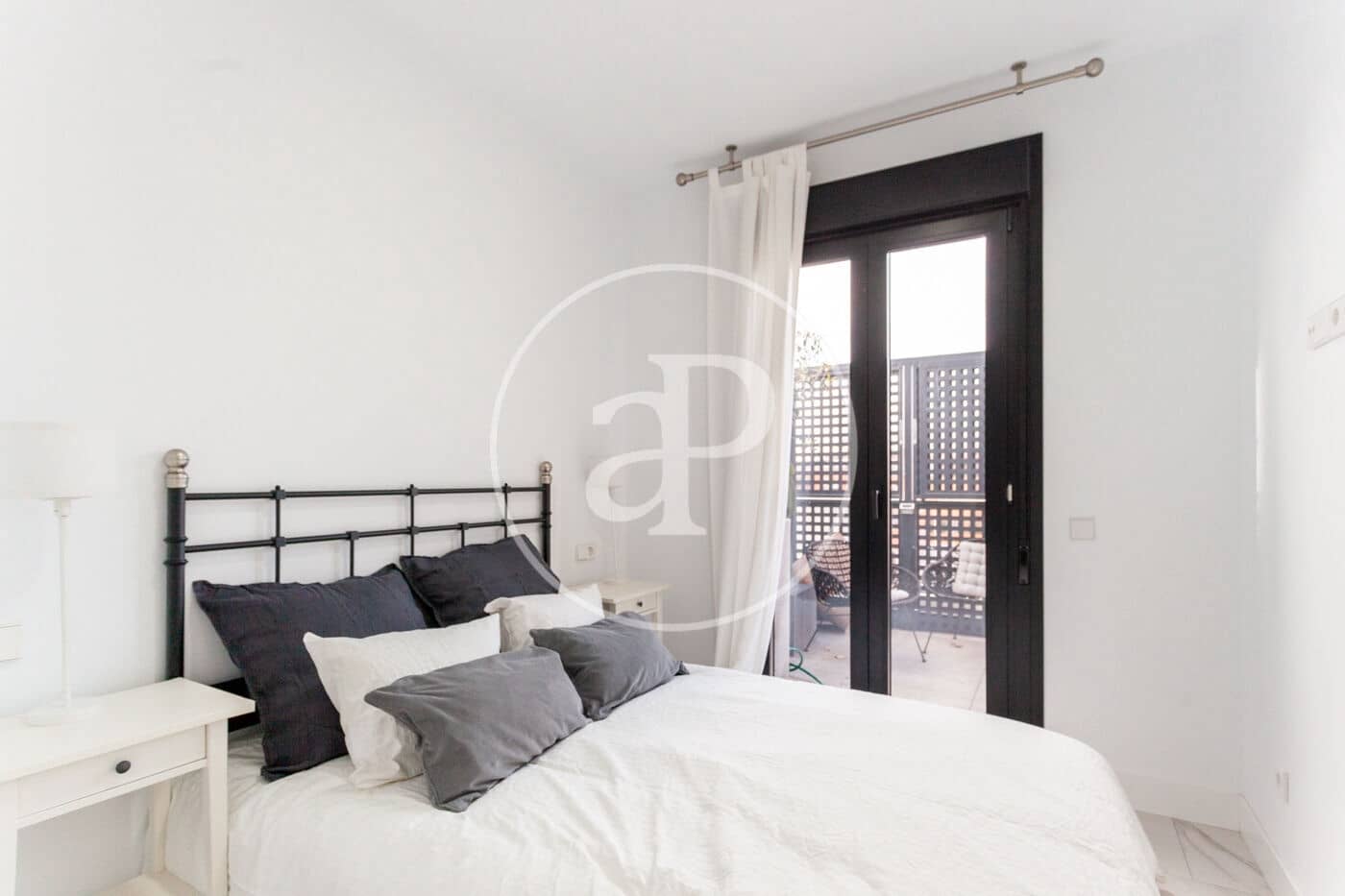 3 camera da letto Attico da affittare in Madrid citta con piscina - 3.200 € (Rif: 8798808)