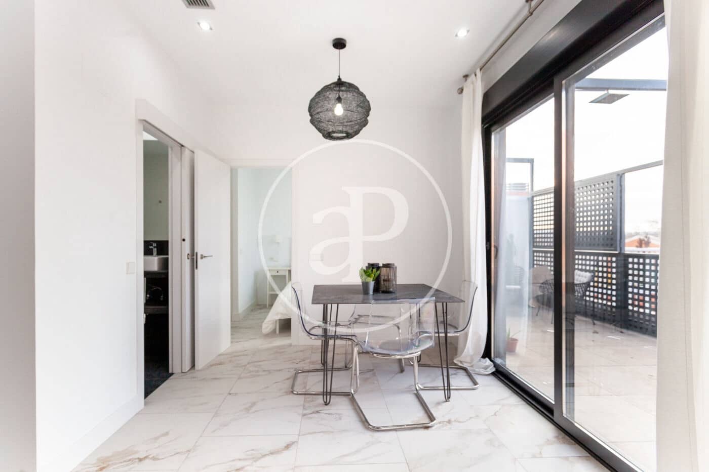 3 camera da letto Attico da affittare in Madrid citta con piscina - 3.200 € (Rif: 8798808)