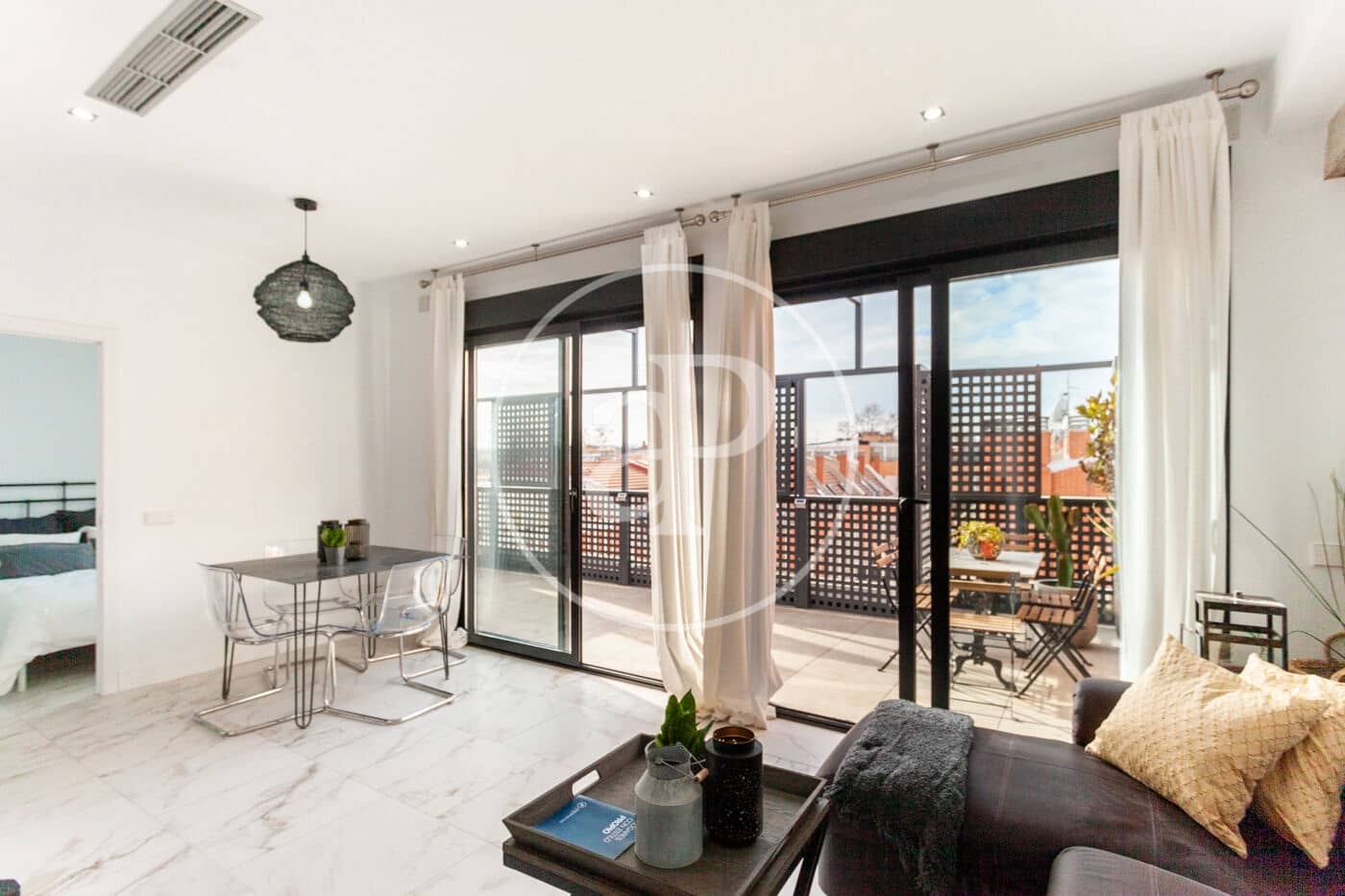 3 camera da letto Attico da affittare in Madrid citta con piscina - 3.200 € (Rif: 8798808)