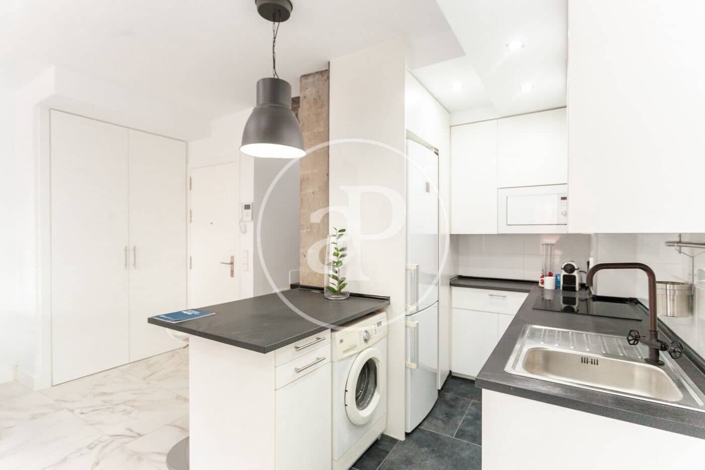 3 camera da letto Attico da affittare in Madrid citta con piscina - 3.200 € (Rif: 8798808)