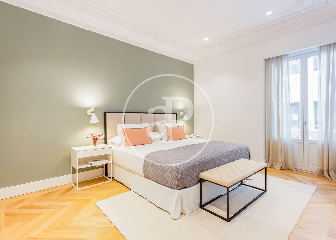 2 quarto Apartamento para arrendar em Madrid cidade - 4 500 € (Ref: 8802270)