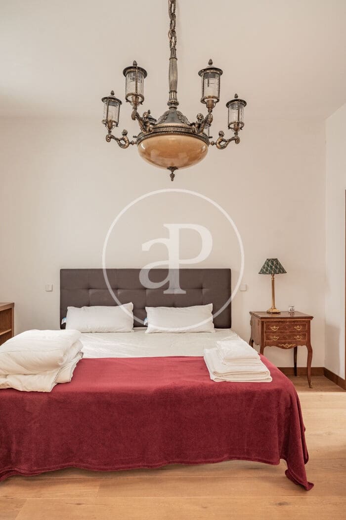 4 makuuhuone Huoneisto vuokrattavana paikassa Madrid kaupunki - 3 800 € (Ref: 8802277)