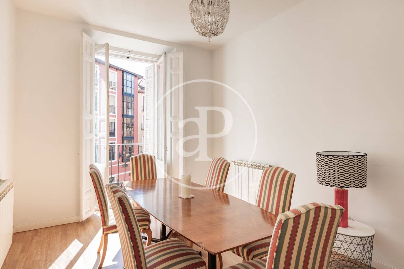 4 makuuhuone Huoneisto vuokrattavana paikassa Madrid kaupunki - 3 800 € (Ref: 8802277)