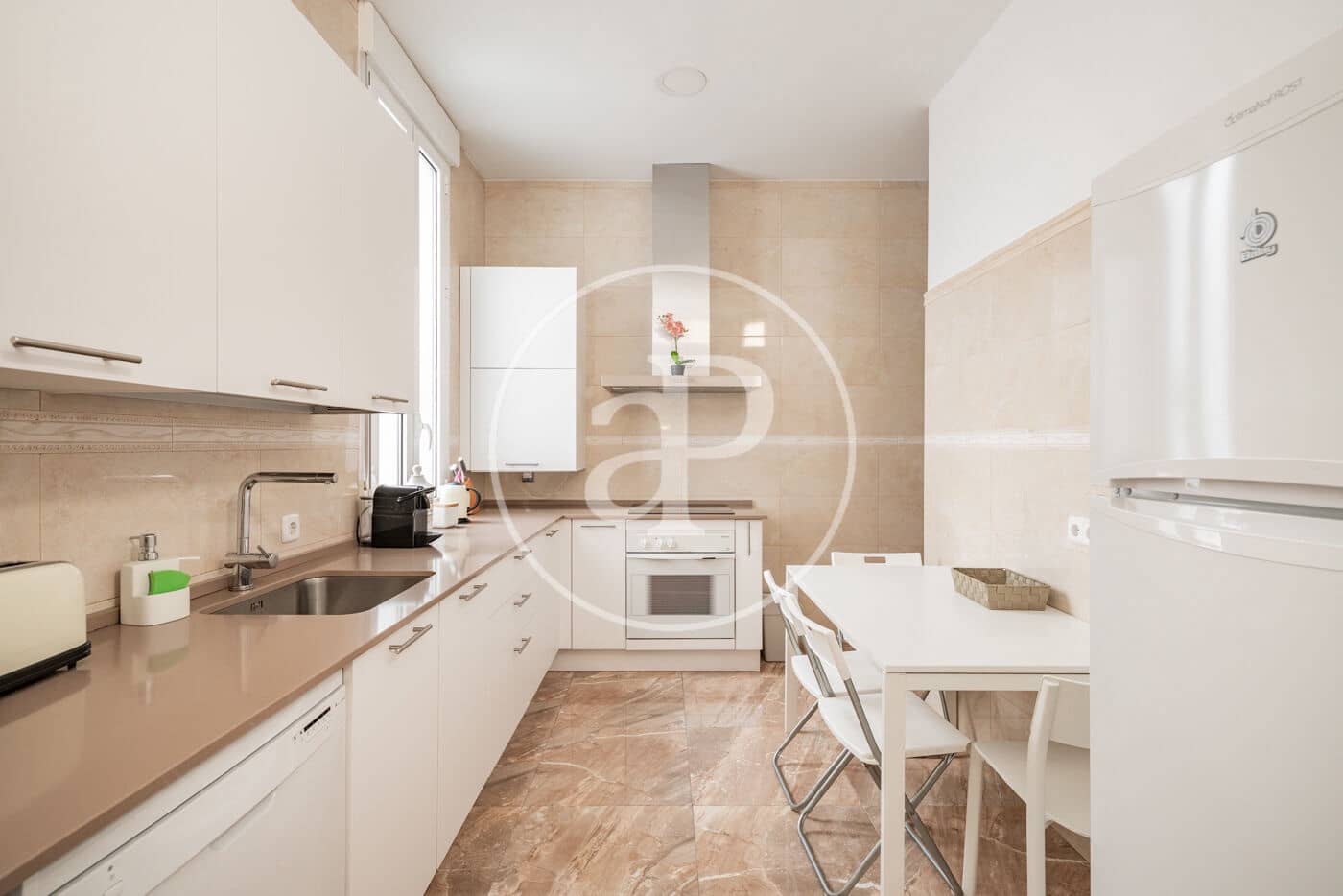 4 makuuhuone Huoneisto vuokrattavana paikassa Madrid kaupunki - 3 800 € (Ref: 8802277)