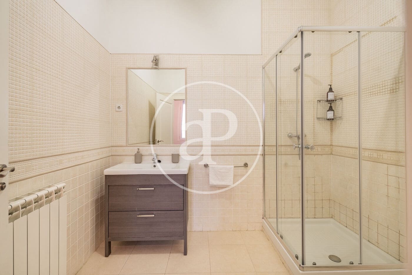 4 makuuhuone Huoneisto vuokrattavana paikassa Madrid kaupunki - 3 800 € (Ref: 8802277)