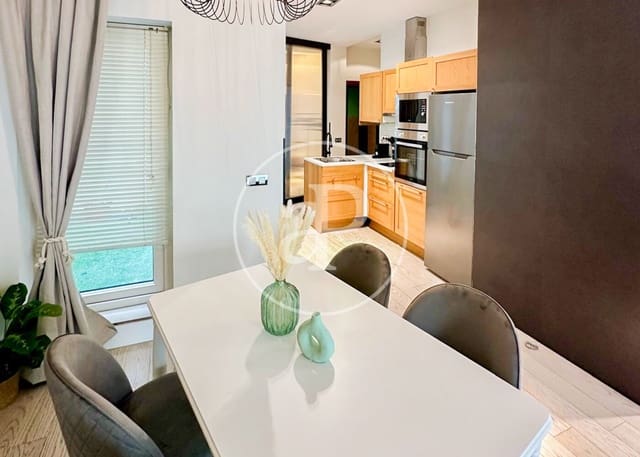 1 bedroom Apartment for sale in Universidad, Madrid city - € 450,000 (Ref: 8806406)