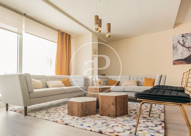 4 makuuhuone Kattohuoneisto vuokrattavana paikassa Palacio, Madrid kaupunki - 4 300 € (Ref: 8806408)
