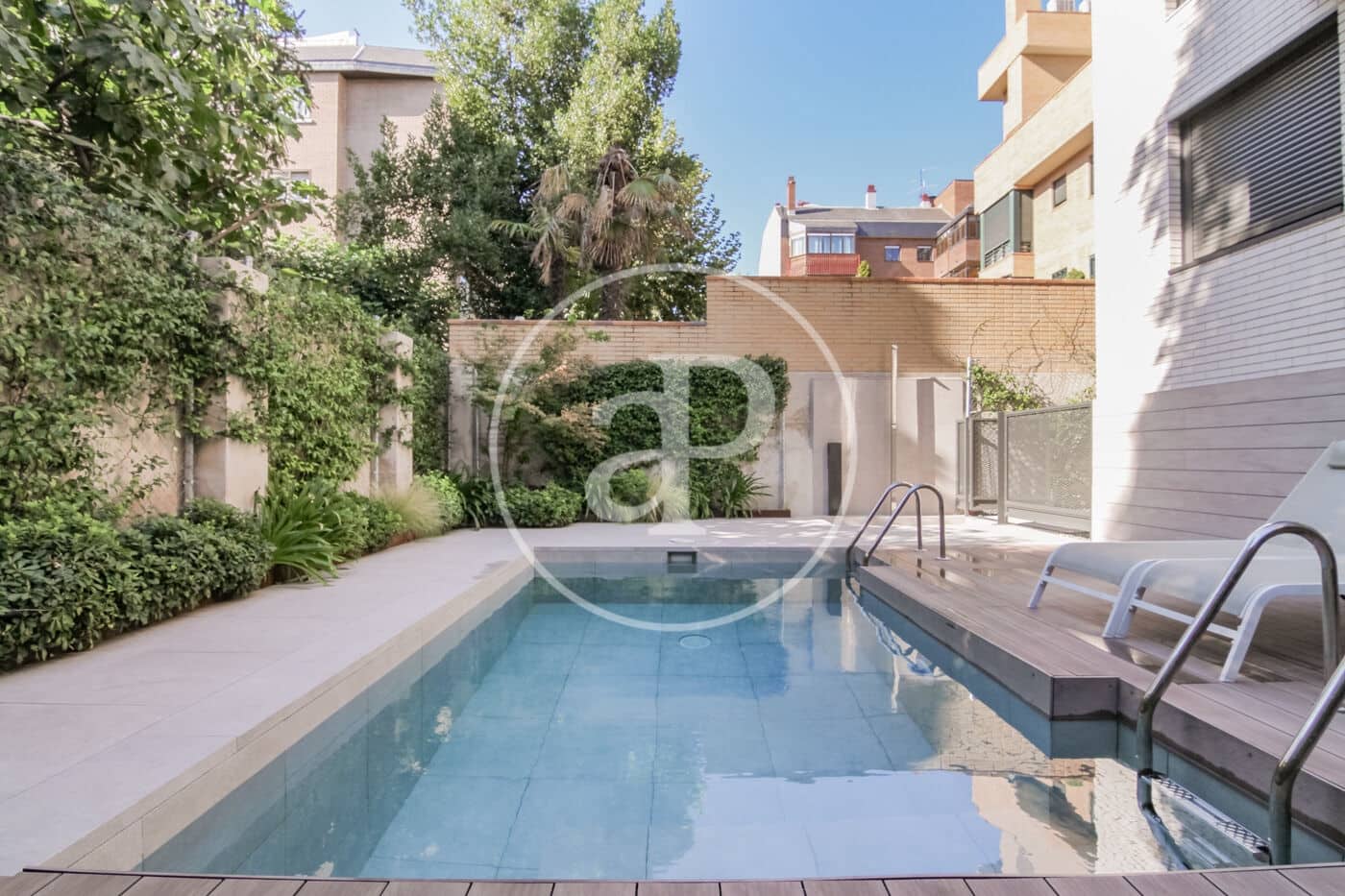 1 sovrum Lägenhet att hyra i Madrid stad med pool garage - 1 500 € (Ref: 8809874)