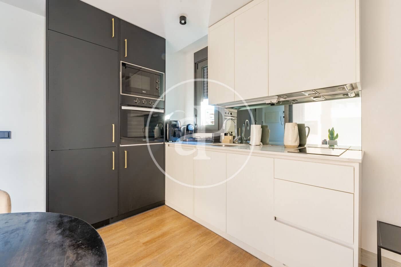 1 sovrum Lägenhet att hyra i Madrid stad med pool garage - 1 500 € (Ref: 8809874)