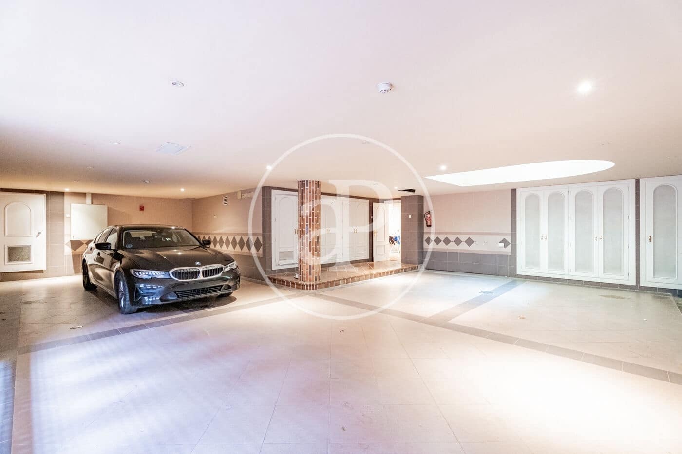 7 soverom Villa til salgs i Pozuelo de Alarcon med svømmebasseng - € 3 900 000 (Ref: 8809877)