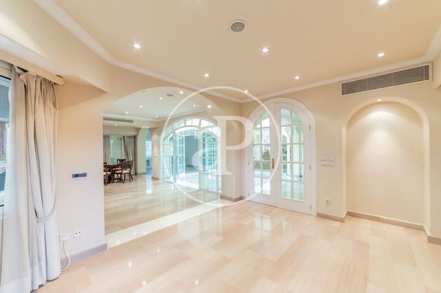 7 sypialnia Willa na sprzedaż w Pozuelo de Alarcón z basenem - 3 900 000 € (Ref: 8809877)