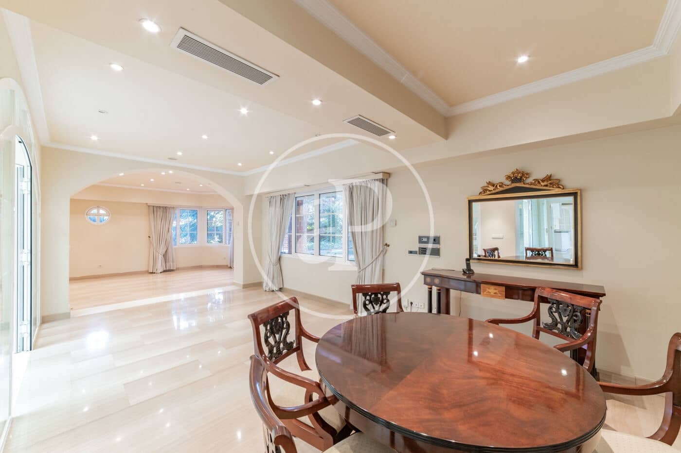 7 soverom Villa til salgs i Pozuelo de Alarcon med svømmebasseng - € 3 900 000 (Ref: 8809877)