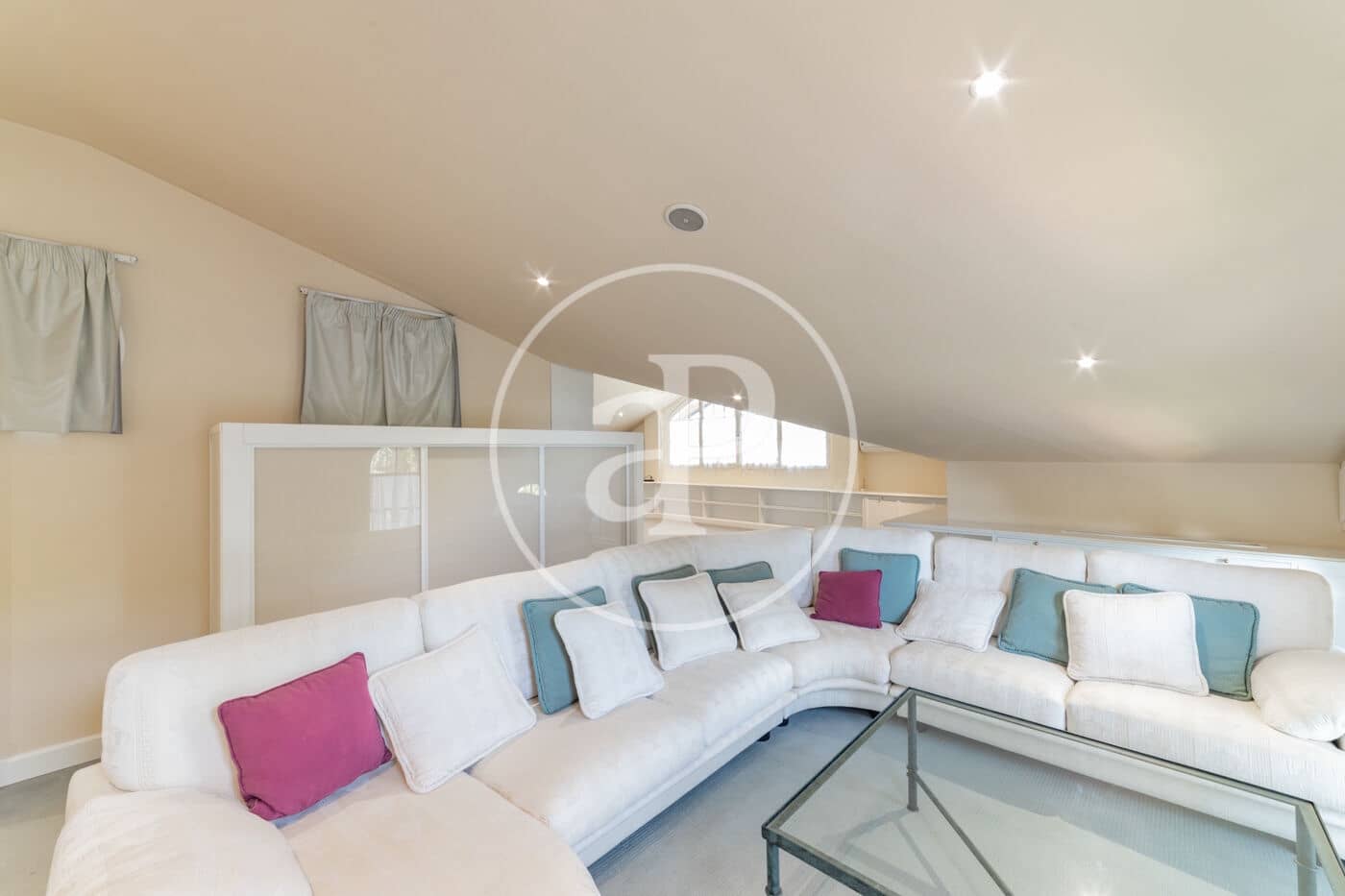 7 soverom Villa til salgs i Pozuelo de Alarcon med svømmebasseng - € 3 900 000 (Ref: 8809877)