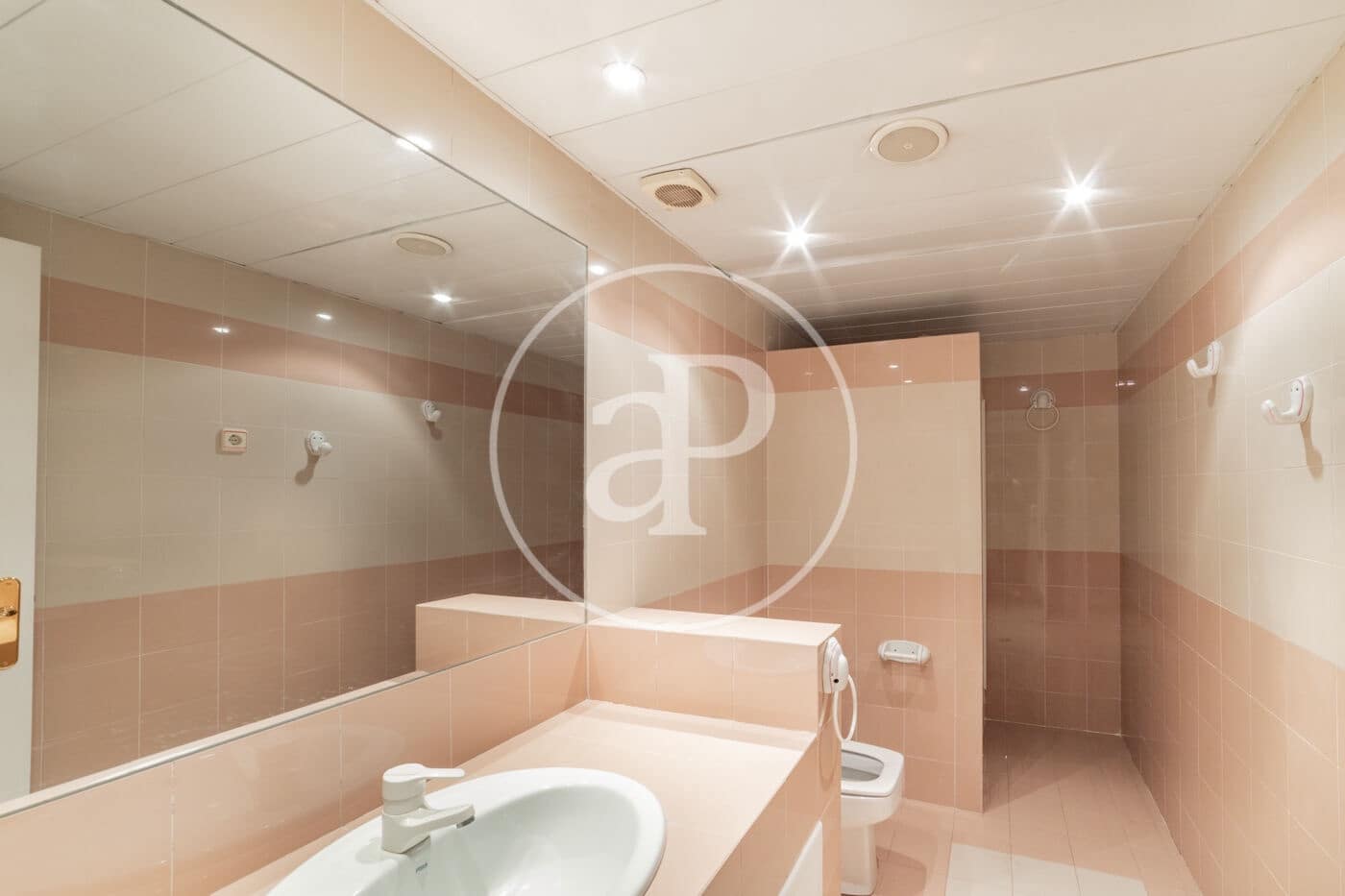 7 soverom Villa til salgs i Pozuelo de Alarcon med svømmebasseng - € 3 900 000 (Ref: 8809877)